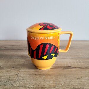 Cirque du soleil mug with lid. Made in Thailand.